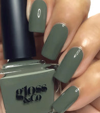 Load image into Gallery viewer, Olive - Facial Impressions