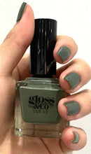 Load image into Gallery viewer, Olive - Facial Impressions