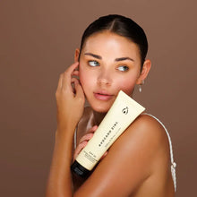 Load image into Gallery viewer, Avocado Zinc SPF 30 Natual Body Sunscreen – 200ml
