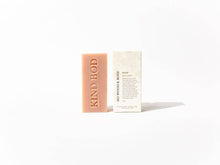 Load image into Gallery viewer, GIFT BOX: FLORA - W
