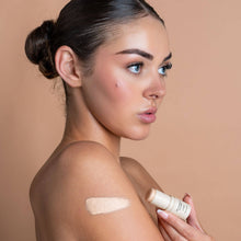 Load image into Gallery viewer, Avocado Zinc SPF 50 Natural Concealer
