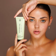Load image into Gallery viewer, Avocado Zinc SPF 50 Natural Physical Sunscreen
