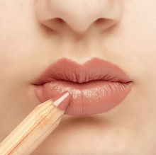 Load image into Gallery viewer, Natural Lipstick Crayon in Caramel Kiss - Facial Impressions
